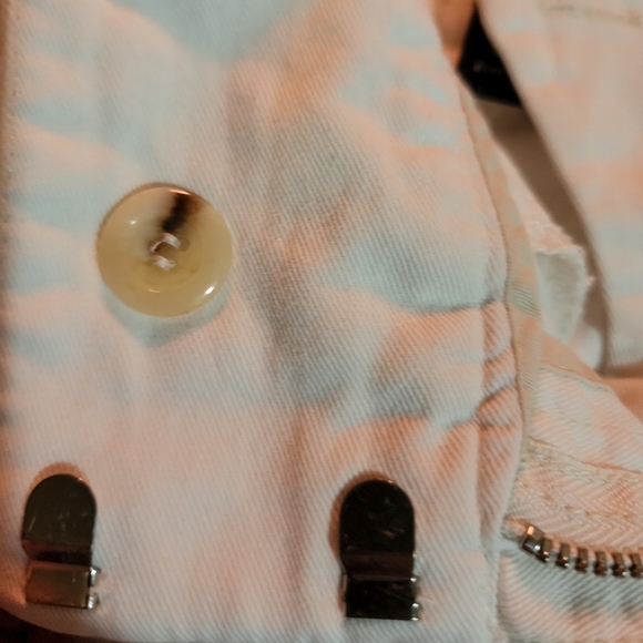 THE LIMITED Drew Fit White Shorts Size 6 EUC - Picture 5 of 11